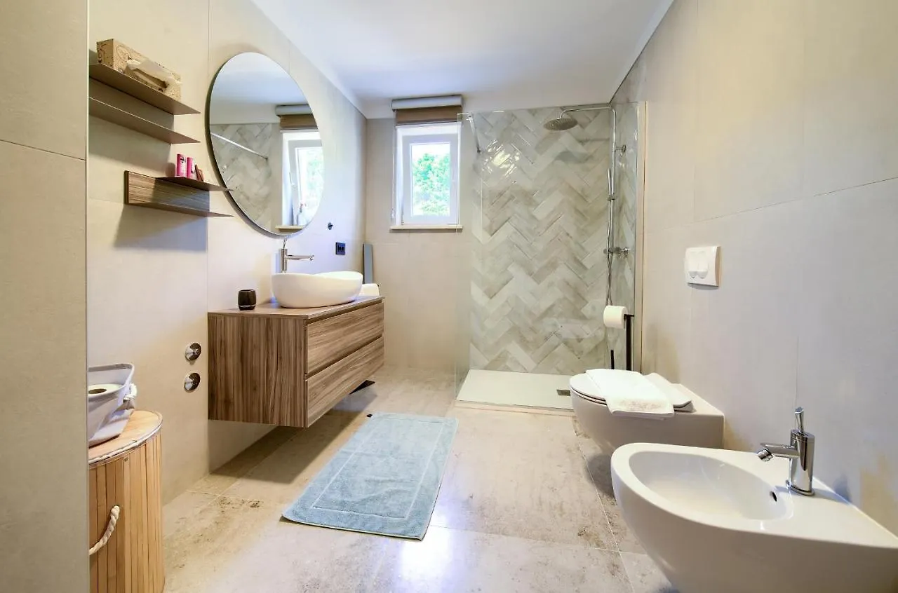 Rooms Salvia Cres 0*,