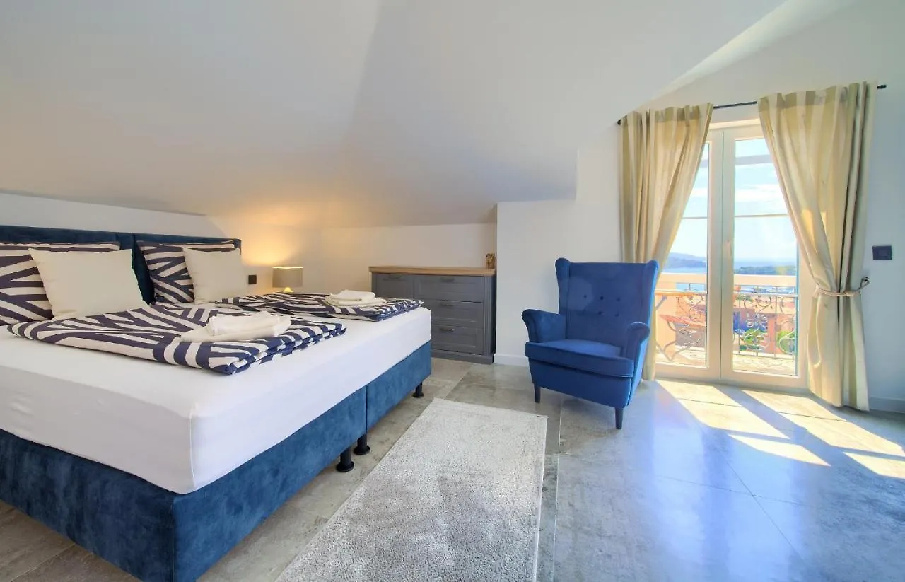 Pensiune Rooms Salvia Cres