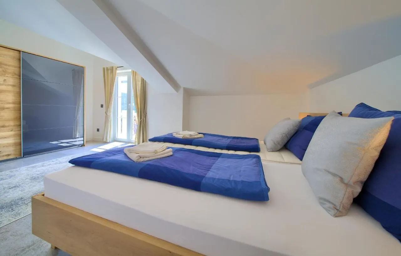 Rooms Salvia Црес
